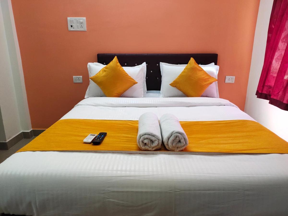 Hotel Om Baga Residency Zewnętrze zdjęcie